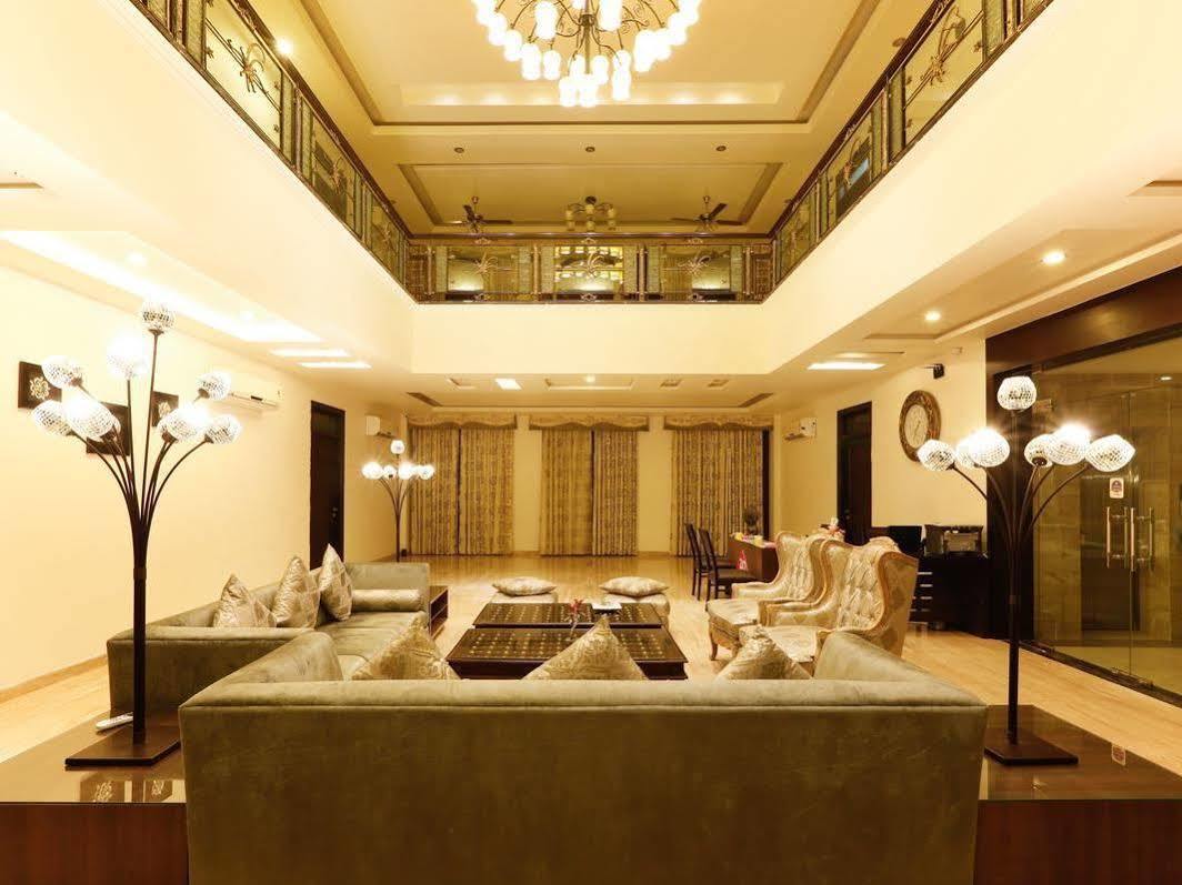 Goyal Haveli Hotel Jaipur Buitenkant foto